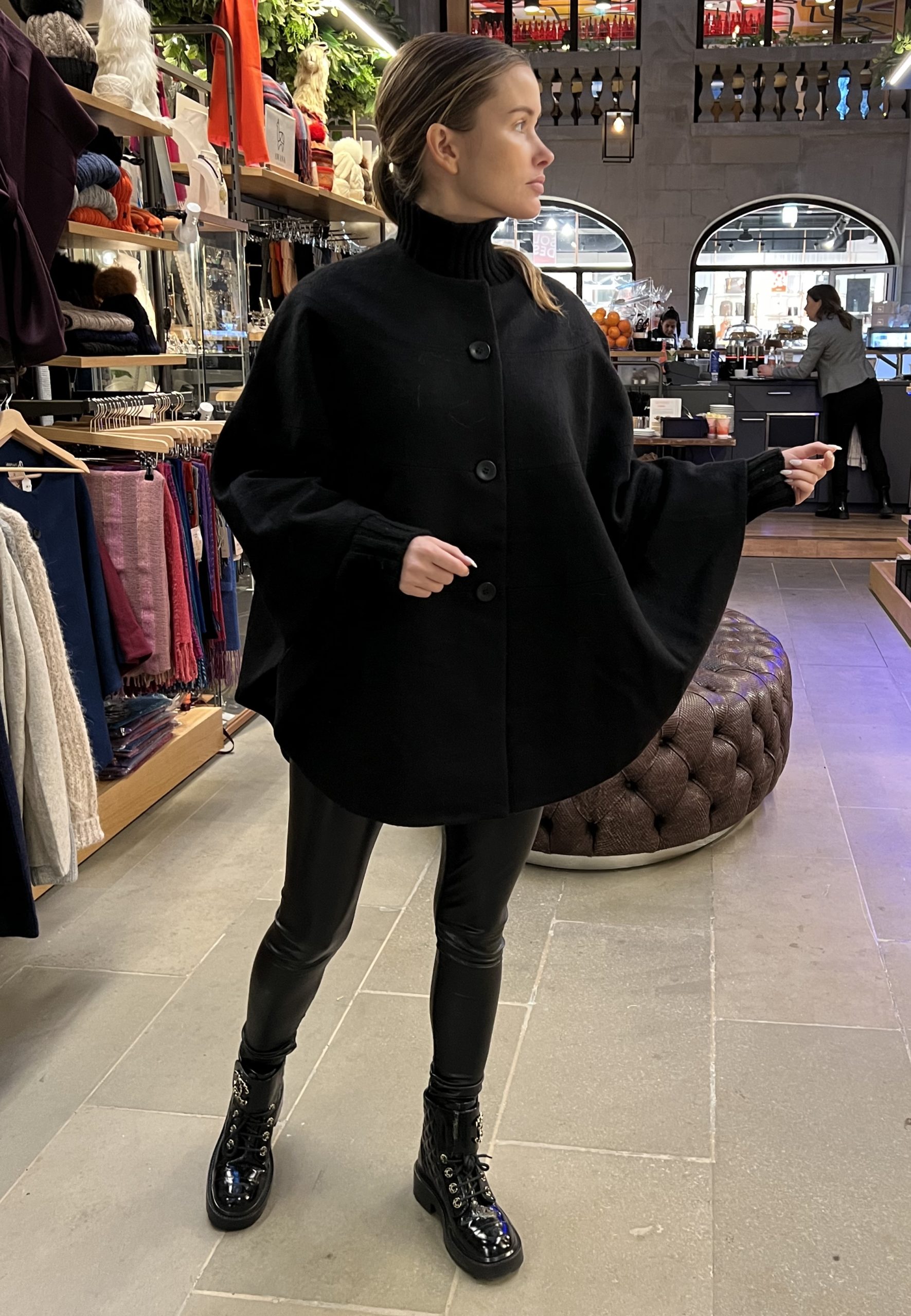 Baby Alpaca Cape Mercedes Black