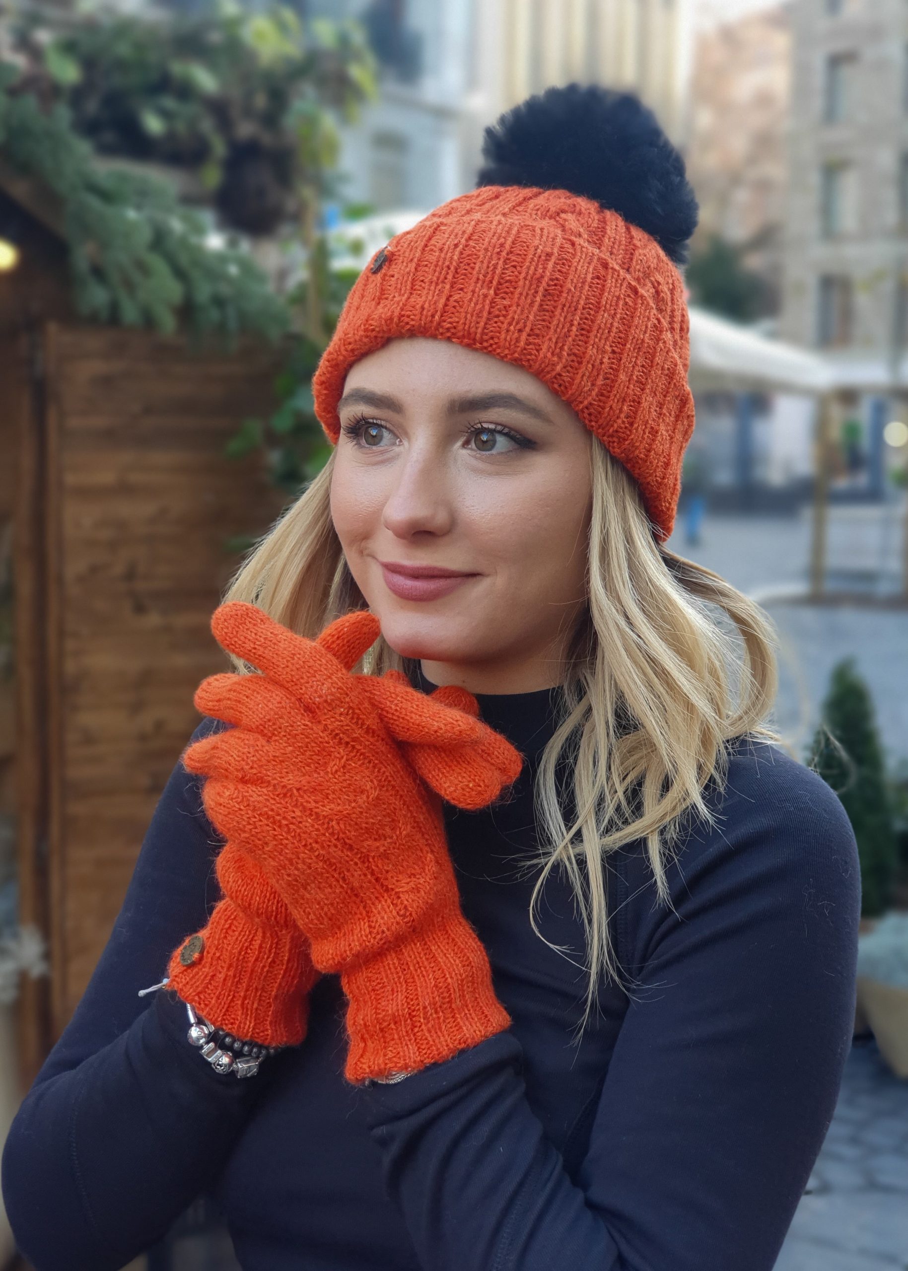 Gloves reversibles Orange & White