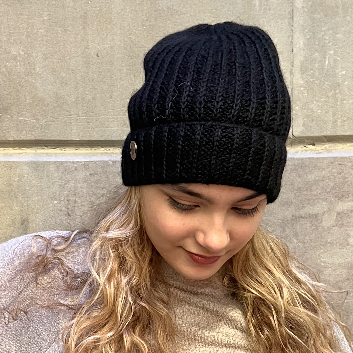 Beanie City Black - Image 2