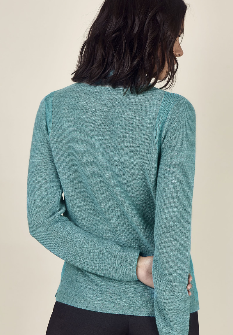 Baby Alpaca Pull City Turquoise - Image 3